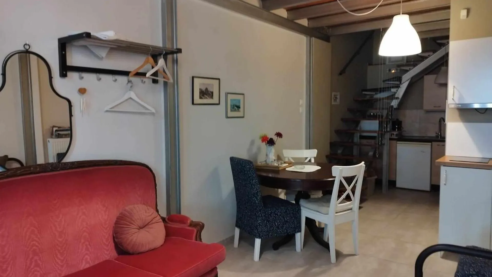 Short Stay Loft At Thessaloniki Greece